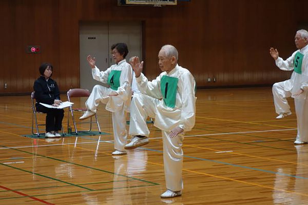 92歳の選手を含む150人のシルバー選手が熱戦