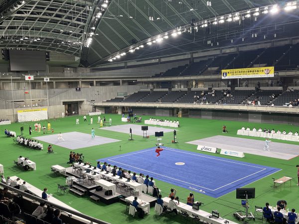 会場の東京体育館に全国から選手が集結