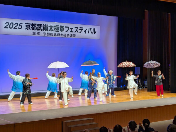 工夫を凝らした表演も