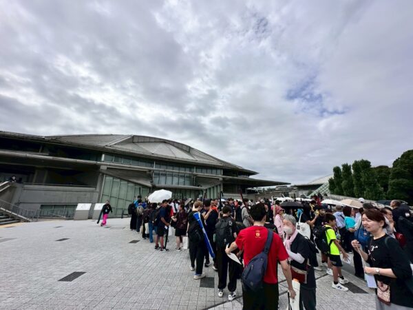 会場には朝早くから多くの観客にご来場いただいた