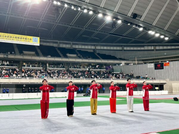 エキシビションに臨む代表選手