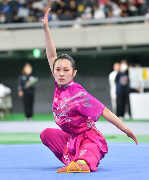 貴田菜ノ花選手による自選難度長拳の演武