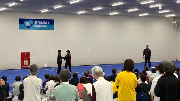 常任講師による全体説明の様子