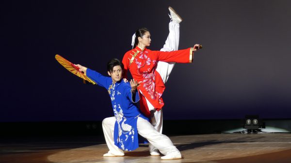 市来崎直子先生大祐先生、直子先生（双人扇）