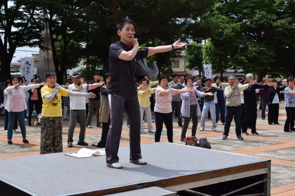 昨年の上原田紀子講師による 養生功の様子