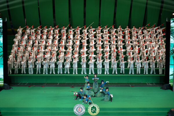 圧巻の演武が披露され、熱気に包まれる会場