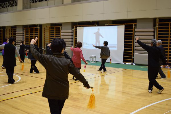 午前の部 孔祥東先生「42式太極剣講習」