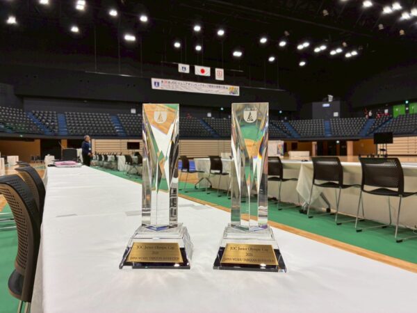 最優秀選手にのみ贈られるJOCジュニアオリンピックカップ